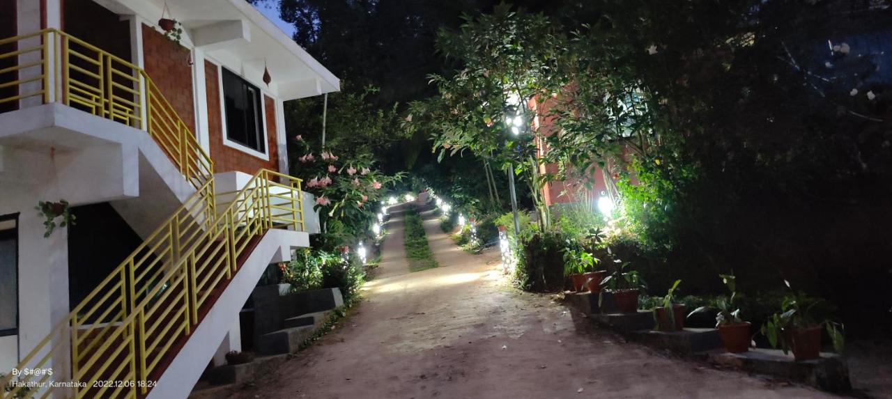 Pool Side Villa'S Of Coorg Madikeri Εξωτερικό φωτογραφία